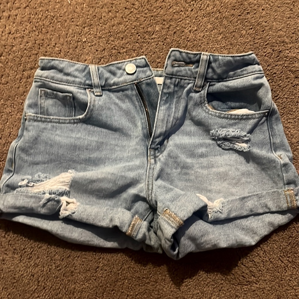 light blue wash jean shorts